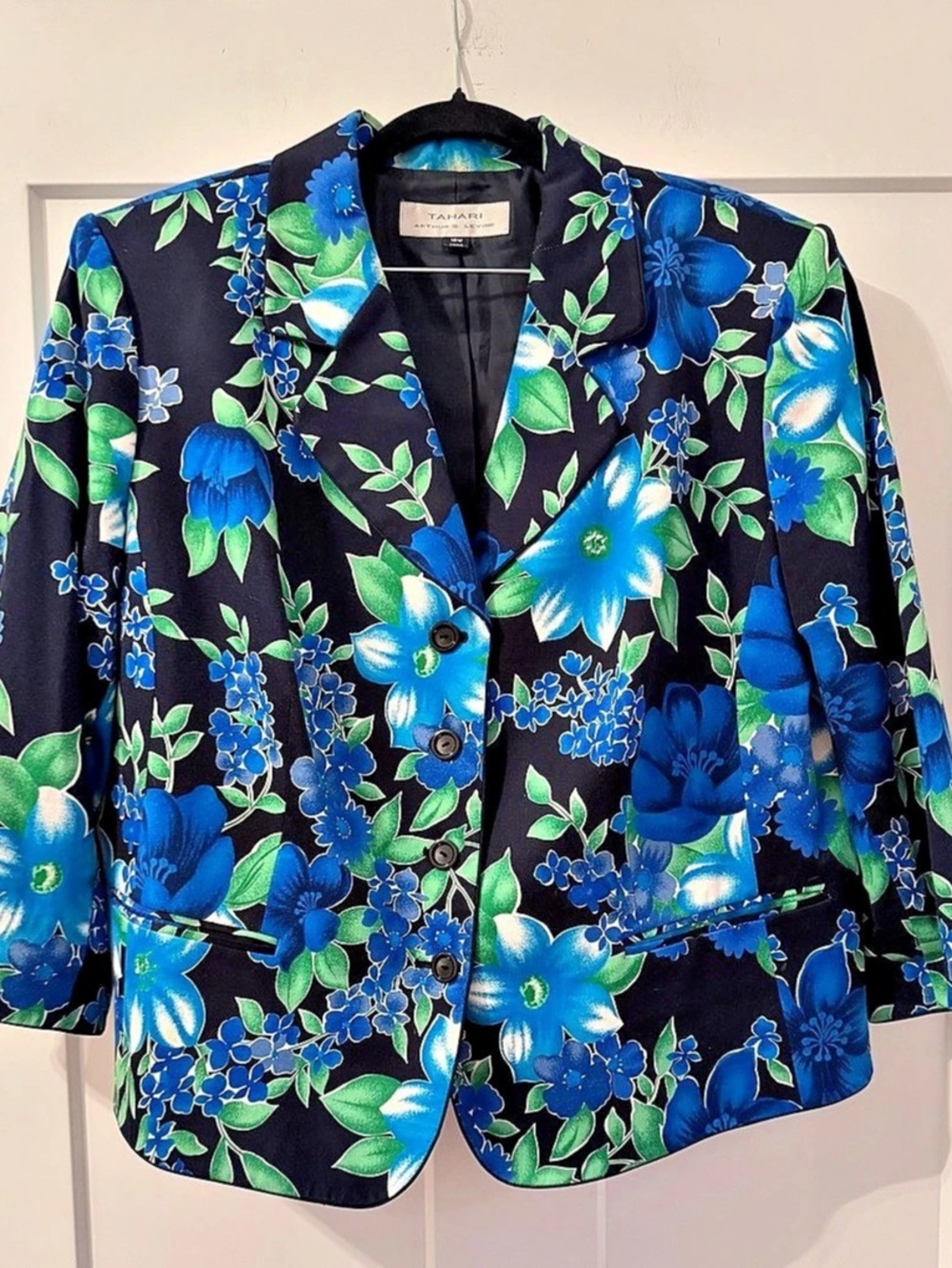 Tahari Floral Blazer in Blue & Black Size 18W Like New